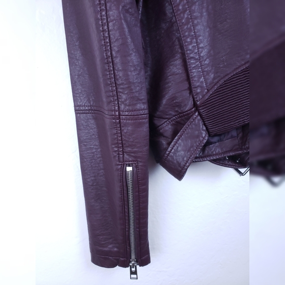 American Eagle Moto Zip Front Jacket Small Maroon - Picture 4 of 9